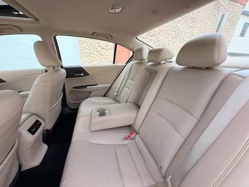 Used 2016 Honda Accord EX-L image 18