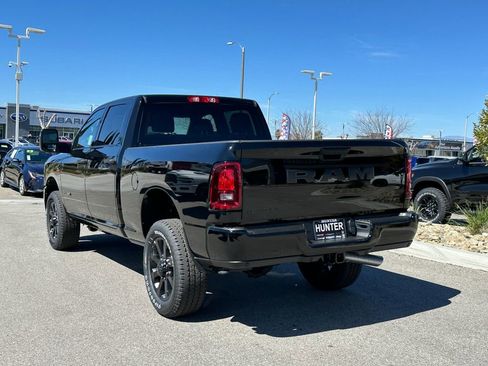 New 2026 RAM 2500 Big Horn AWD/4WD image 4
