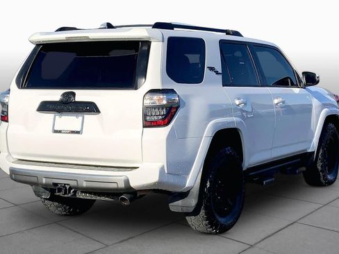 Used 2019 Toyota 4Runner TRD Off-Road Premium AWD/4WD image 13