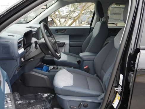New 2026 Ford Maverick XLT AWD/4WD image 3