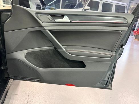 Used 2015 Volkswagen GTI Autobahn image 29