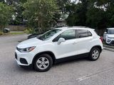 Used 2020 Chevrolet Trax LT w/ LT Convenience Package image 3