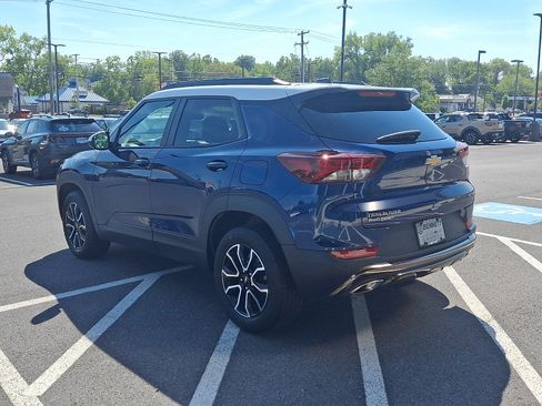 Used 2022 Chevrolet TrailBlazer ACTIV w/ Technology Package AWD/4WD image 4