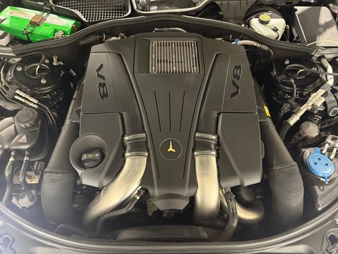 Used 2012 Mercedes-Benz S 550 4MATIC image 37