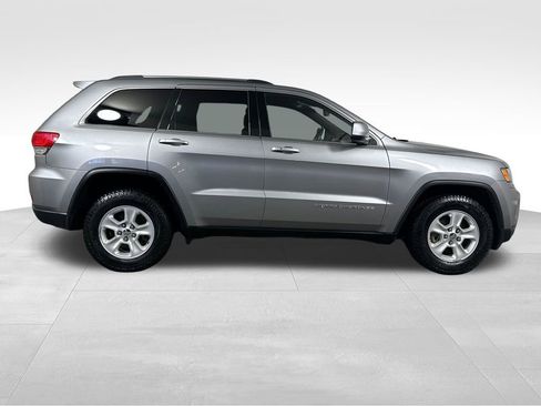 Used 2015 Jeep Grand Cherokee Laredo w/ Quick Order Package 23E AWD/4WD image 13