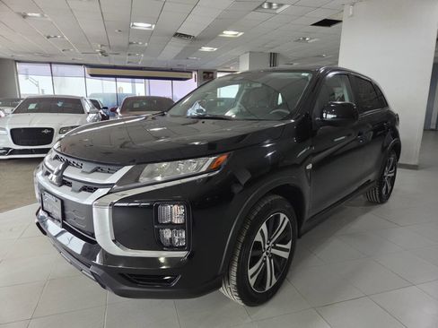 Used 2023 Mitsubishi Outlander Sport AWD image 3
