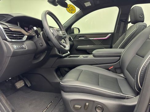 Used 2024 GMC Acadia Denali w/ LPO, Floor Liner Package AWD/4WD image 20