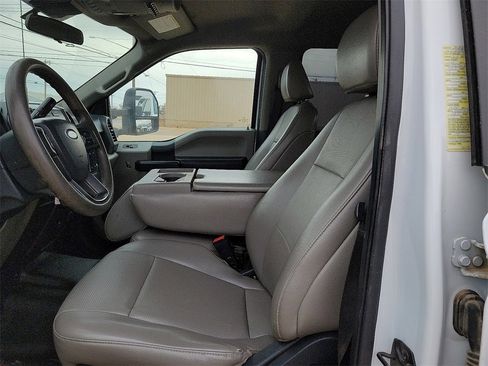 Used 2022 Ford F350 XL w/ Power Equipment Group image 19