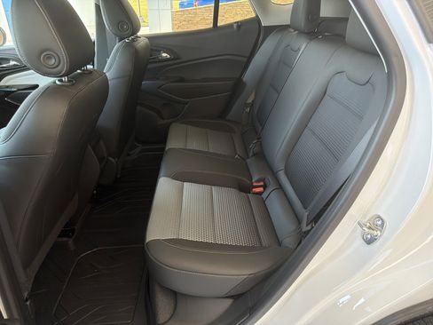 New 2026 Chevrolet Trax LT w/ Driver Confidence Package FWD image 20