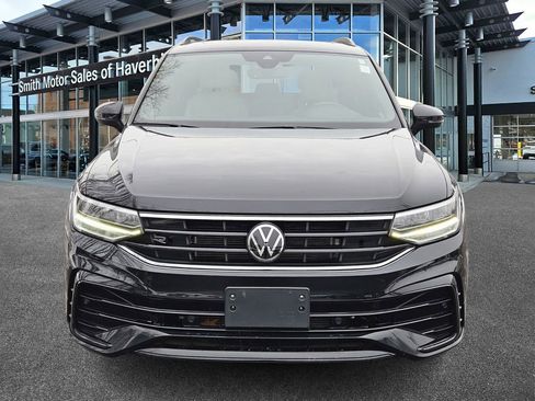Used 2022 Volkswagen Tiguan SE R-Line image 8