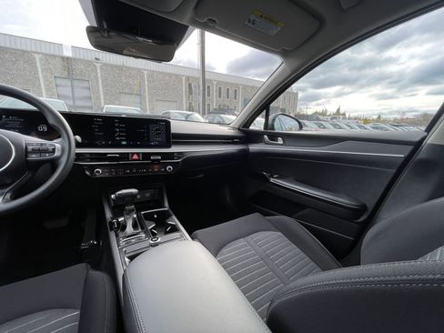 Used 2025 Kia K5 LXS image 34