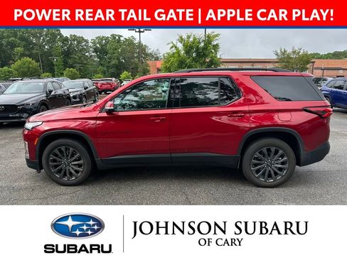 Used 2023 Chevrolet Traverse RS FWD image 5