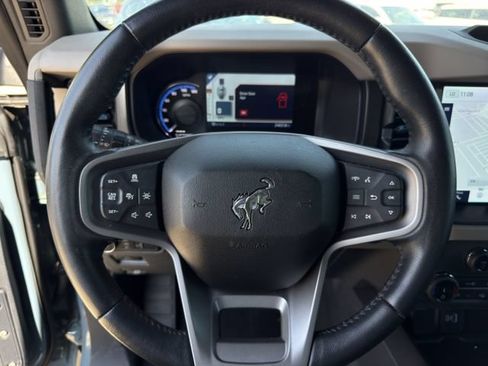 Used 2022 Ford Bronco Wildtrak AWD/4WD image 13