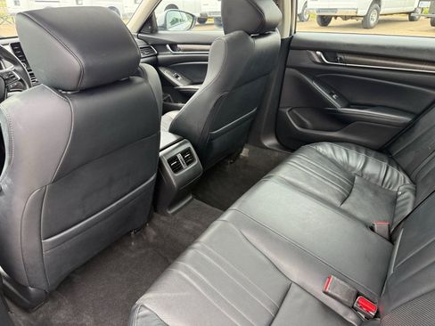 Used 2018 Honda Accord EX-L image 14