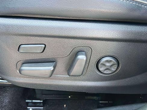 Used 2022 Hyundai Santa Fe Limited image 19