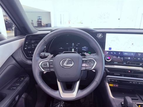 Certified 2025 Lexus TX 350 AWD w/ Technology Package image 23