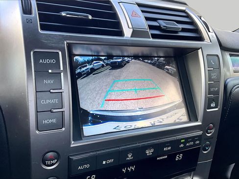 Used 2021 Lexus GX 460 Premium w/ Premium Package AWD/4WD image 24