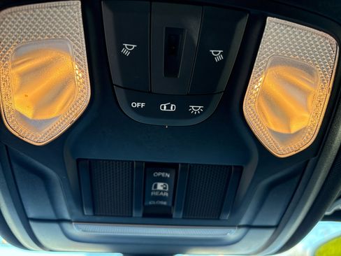 Used 2022 RAM 1500 Big Horn image 27