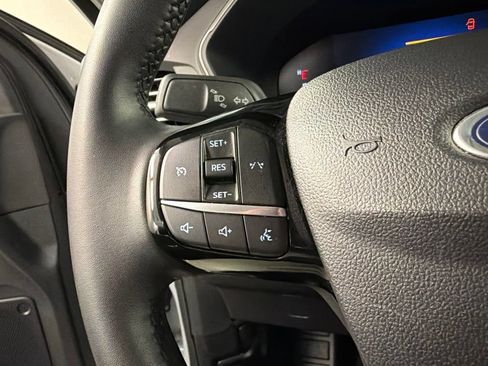 Used 2023 Ford Escape Active AWD/4WD image 18