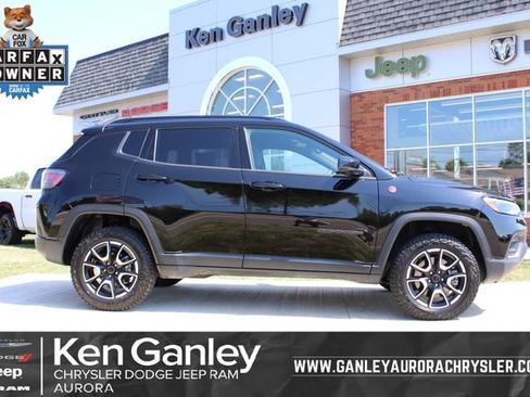 Used 2025 Jeep Compass Trailhawk w/ Trailhawk Elite Group AWD/4WD image 1