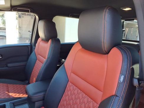 Used 2025 Nissan Frontier Pro-X image 14