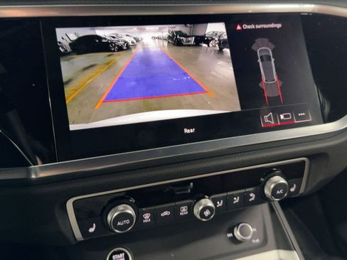 Used 2025 Audi Q3 2.0T Premium w/ Convenience Package image 23