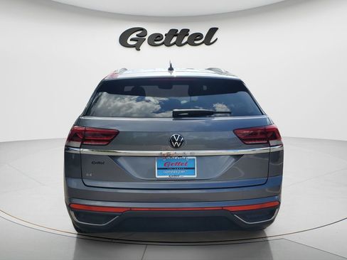 Used 2021 Volkswagen Atlas Cross Sport SE FWD image 6