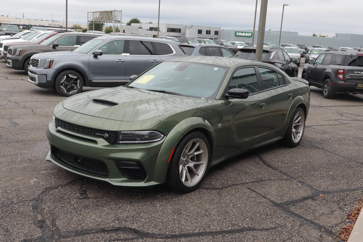 Used 2023 Dodge Charger Scat Pack RWD image 3