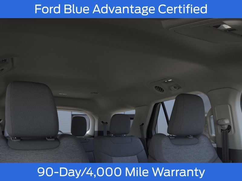 Used 2026 Ford Explorer Active AWD/4WD image 23