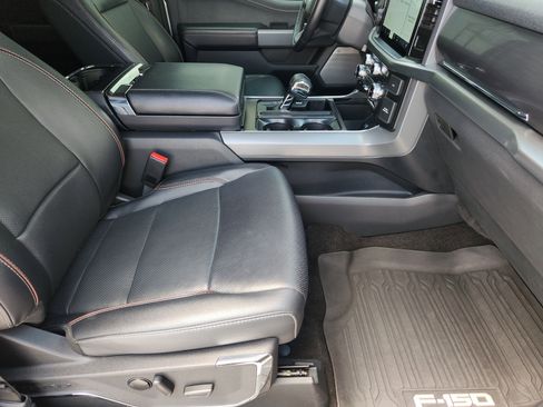 Used 2022 Ford F150 Lariat AWD/4WD image 17