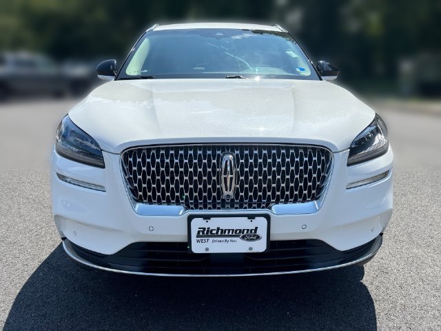 Used 2022 Lincoln Corsair AWD w/ Equipment Group 101A image 3