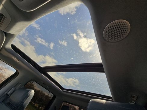 Used 2023 Ford F250 Limited w/ FX4 Off-Road Package image 22