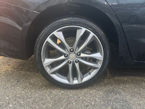 Used 2024 Chevrolet Malibu LT image 29