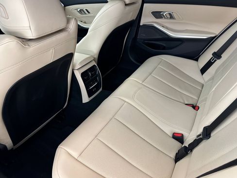 Certified 2026 BMW 330i Sedan RWD image 27