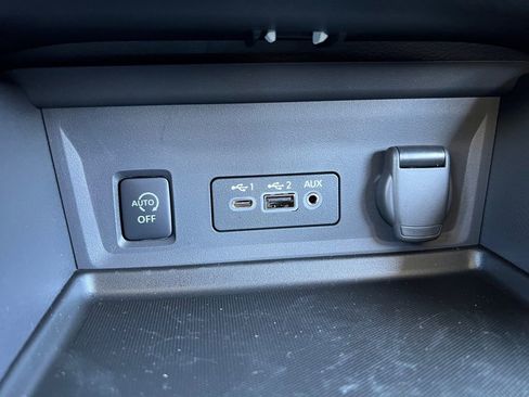 Used 2025 Nissan Sentra SV w/ All-Weather Package image 20