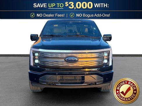 Used 2023 Ford F150 Lightning Lariat image 11