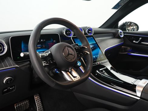Used 2025 Mercedes-Benz GLC 63 AMG S image 33