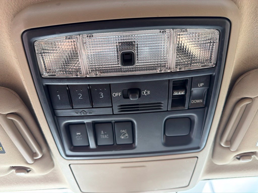 Used 2014 Toyota 4Runner SR5 Premium AWD/4WD image 26