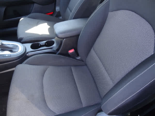 Used 2024 Kia Forte LXS FWD image 5