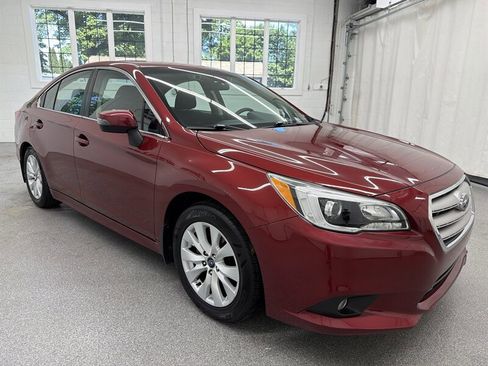 Used 2015 Subaru Legacy 2.5i Premium AWD/4WD image 3