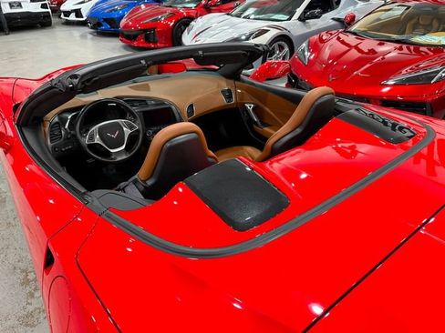 Used 2014 Chevrolet Corvette Stingray Convertible w/ 3LT Preferred Equipment Group RWD image 26