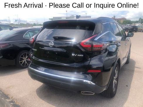 Used 2023 Nissan Murano SV AWD/4WD image 4