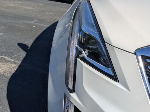 New 2026 Cadillac XT5 Luxury image 11