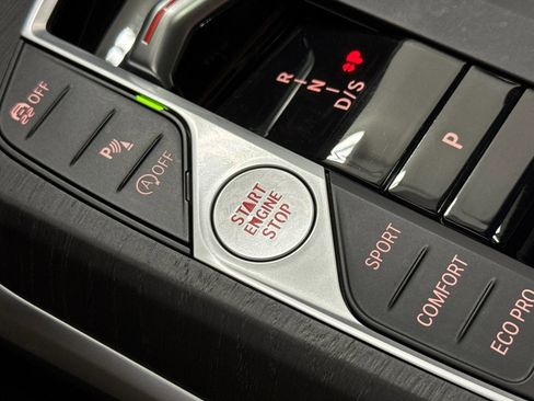 Used 2023 BMW 330i Sedan w/ Driving Assistance Package image 19