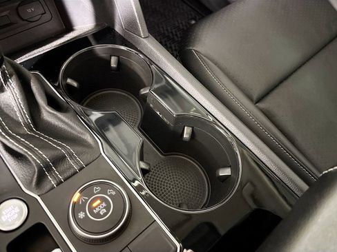 Used 2022 Volkswagen Atlas SEL image 15