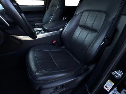 Used 2019 Land Rover Range Rover Sport Supercharged AWD/4WD image 11