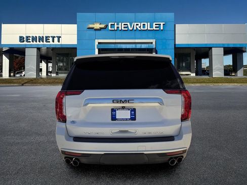 Used 2021 GMC Yukon XL Denali AWD/4WD image 6