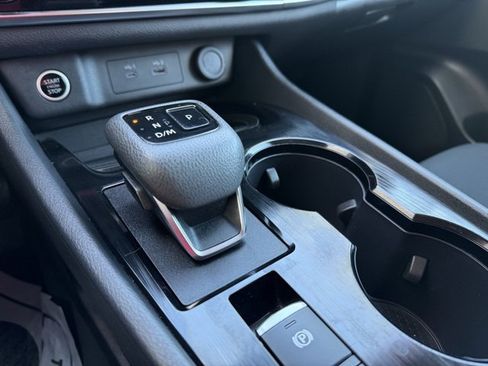 Certified 2023 Nissan Rogue S image 23