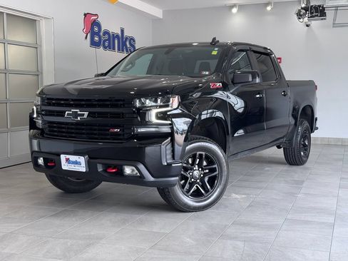 Used 2021 Chevrolet Silverado 1500 LT Trail Boss AWD/4WD image 2