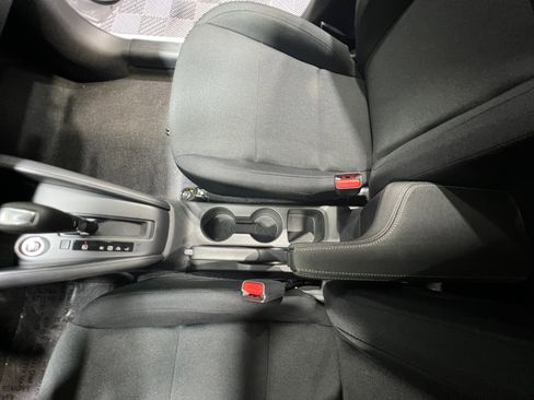 New 2025 Nissan Kicks Play S image 15